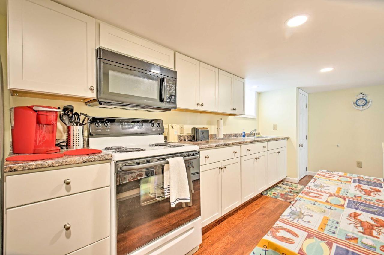 Old Orchard Beach Home With Patio Walk To Beach Exterior photo