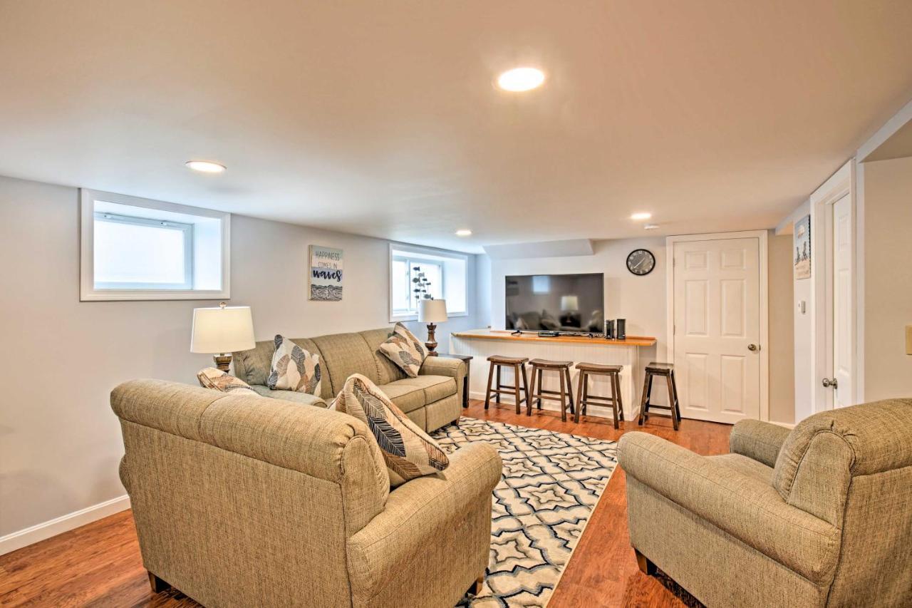 Old Orchard Beach Home With Patio Walk To Beach Exterior photo